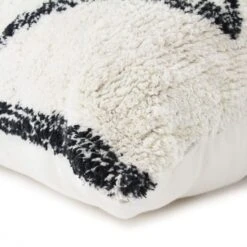 Coussin Berbere Box - 60 X 80 Cm - Blanc Naturel Et Noir -TODAY || Disney || Fisher Price Soldes coussin berbere box 60 x 80 cm blanc naturel et noir 3218118060121 461431
