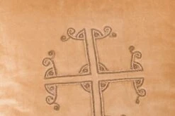 Coussin Coton Polyester Et Velours Ocre Diana -TODAY || Disney || Fisher Price Soldes coussin coton polyester et velours ocre diana 8430026965403 223229