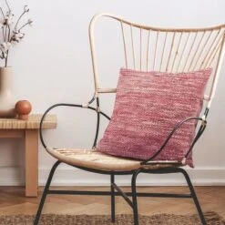 Coussin En Cuir Tressé Skin - 45 X 45 Cm - Rose Poudre -TODAY || Disney || Fisher Price Soldes coussin en cuir tresse skin 45 x 45 cm rose poudre 3218114546025 461429