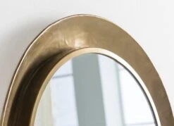 Miroir Mural Rond Métal Doré Booty 2 -TODAY || Disney || Fisher Price Soldes miroir mural rond metal dore booty 8435471824428 322264