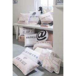 TODAY Coussin Girl Power Diese - 40 X 40 Cm -TODAY || Disney || Fisher Price Soldes today coussin girl power diese 40 x 40 cm 3574641029814 461489